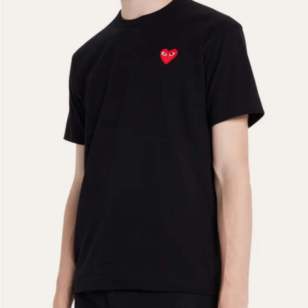 Comme des Garçons PLAY / Heart Applique Tee /EUC washed once - Picture 15 of 15